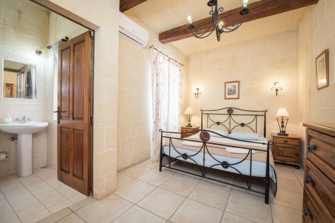 Valley View - Holiday Farmhouse With Private Pool Nadur Εξωτερικό φωτογραφία