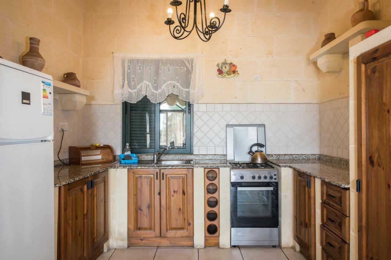 Valley View - Holiday Farmhouse With Private Pool Nadur Εξωτερικό φωτογραφία